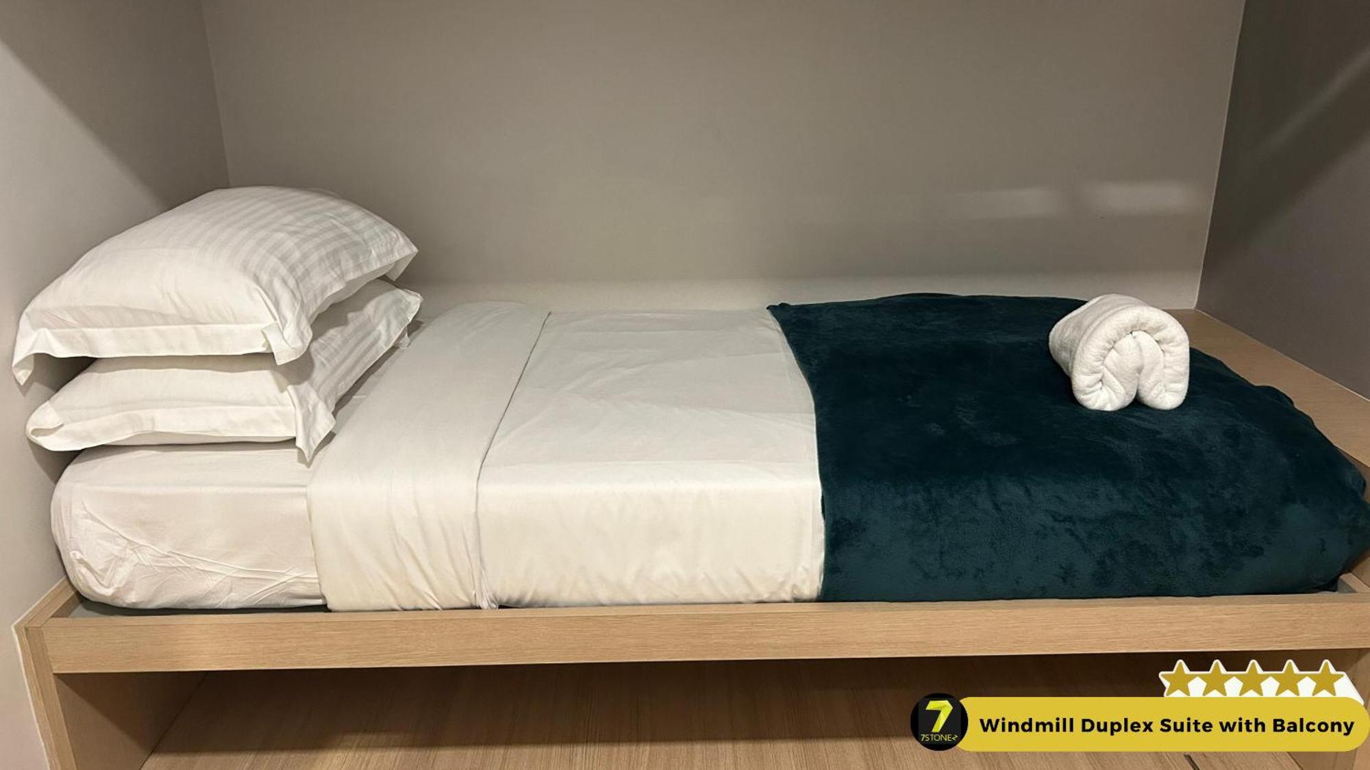 7stonez Windmill Aparthotel 5*